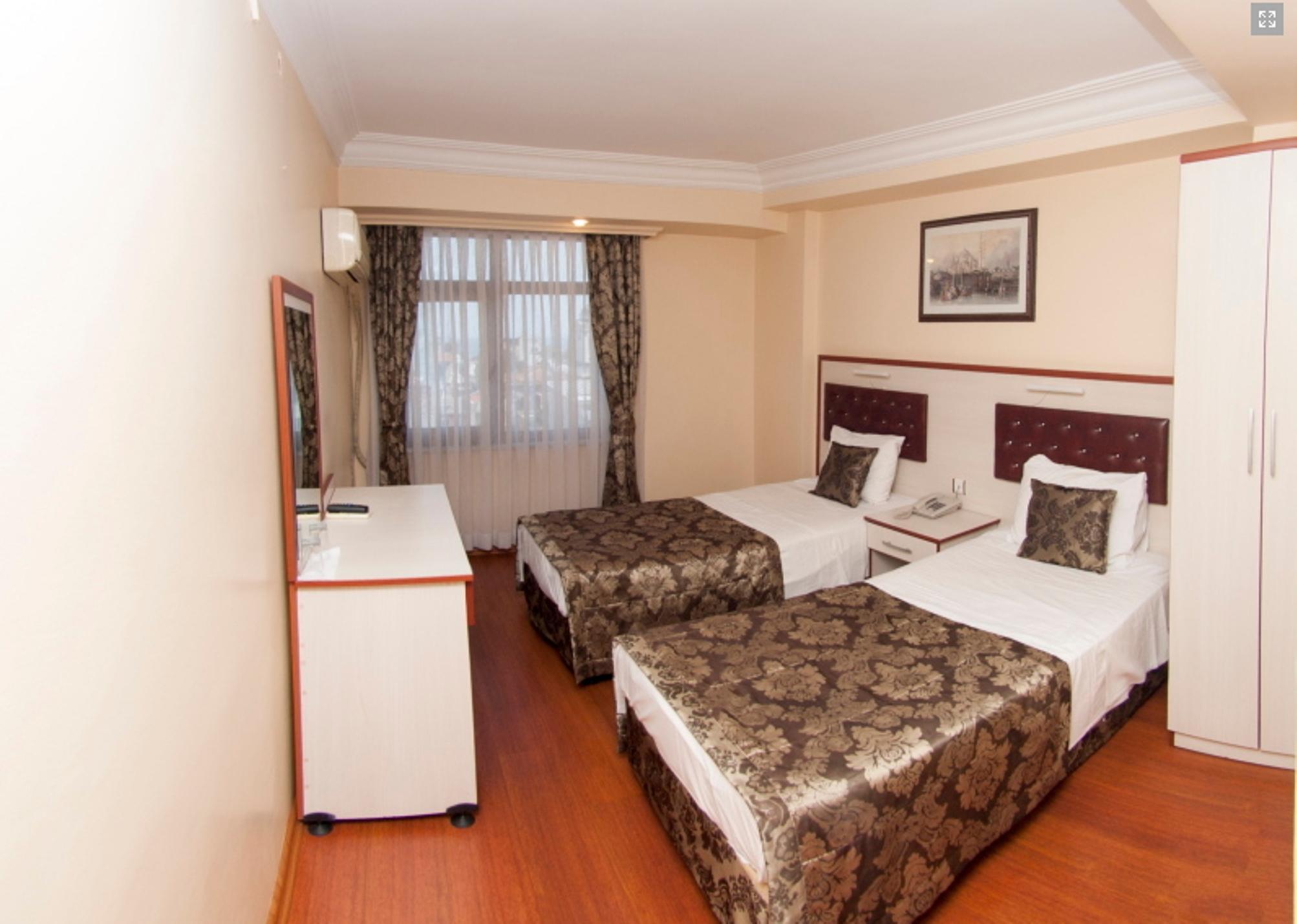 Tayhan Hotel อิสตันบูล ภายนอก รูปภาพ