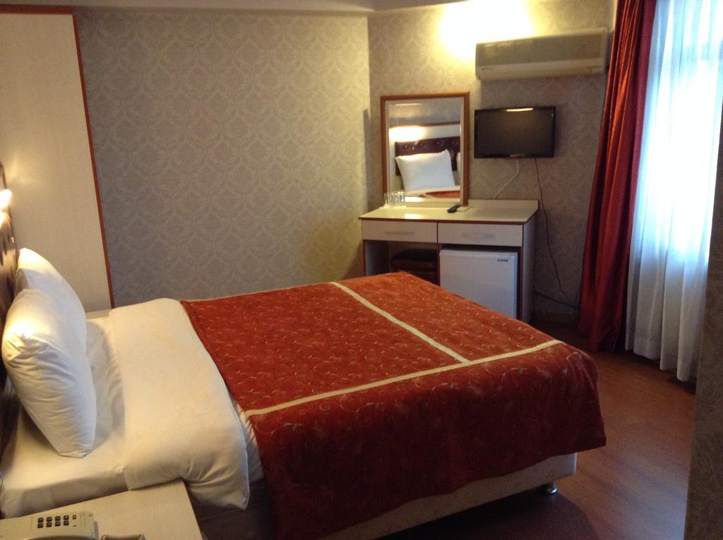 Tayhan Hotel อิสตันบูล ภายนอก รูปภาพ