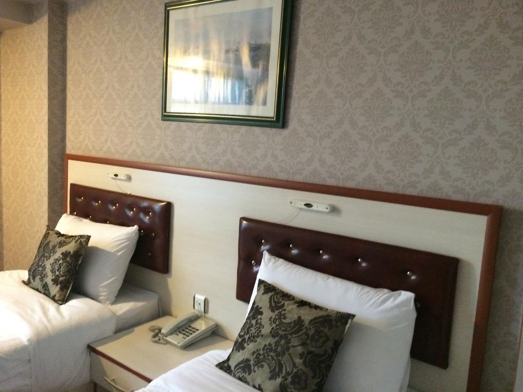 Tayhan Hotel อิสตันบูล ภายนอก รูปภาพ