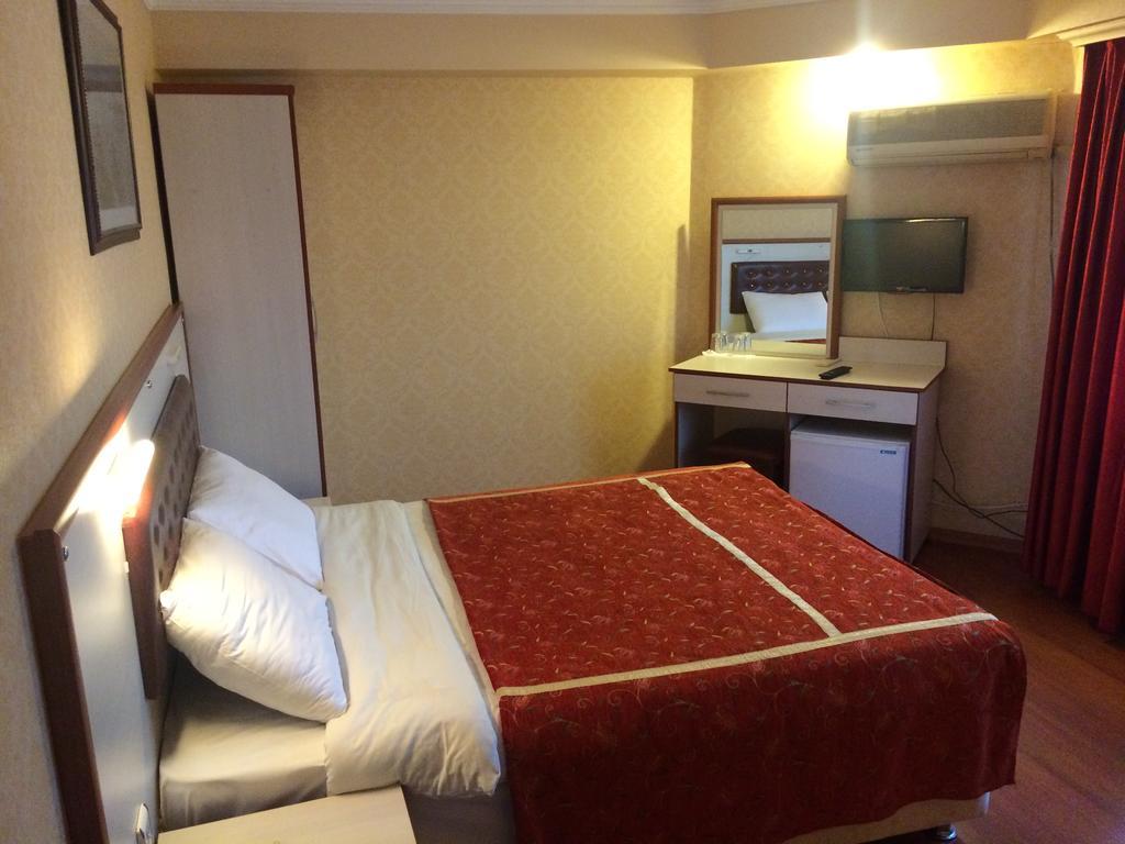 Tayhan Hotel อิสตันบูล ภายนอก รูปภาพ