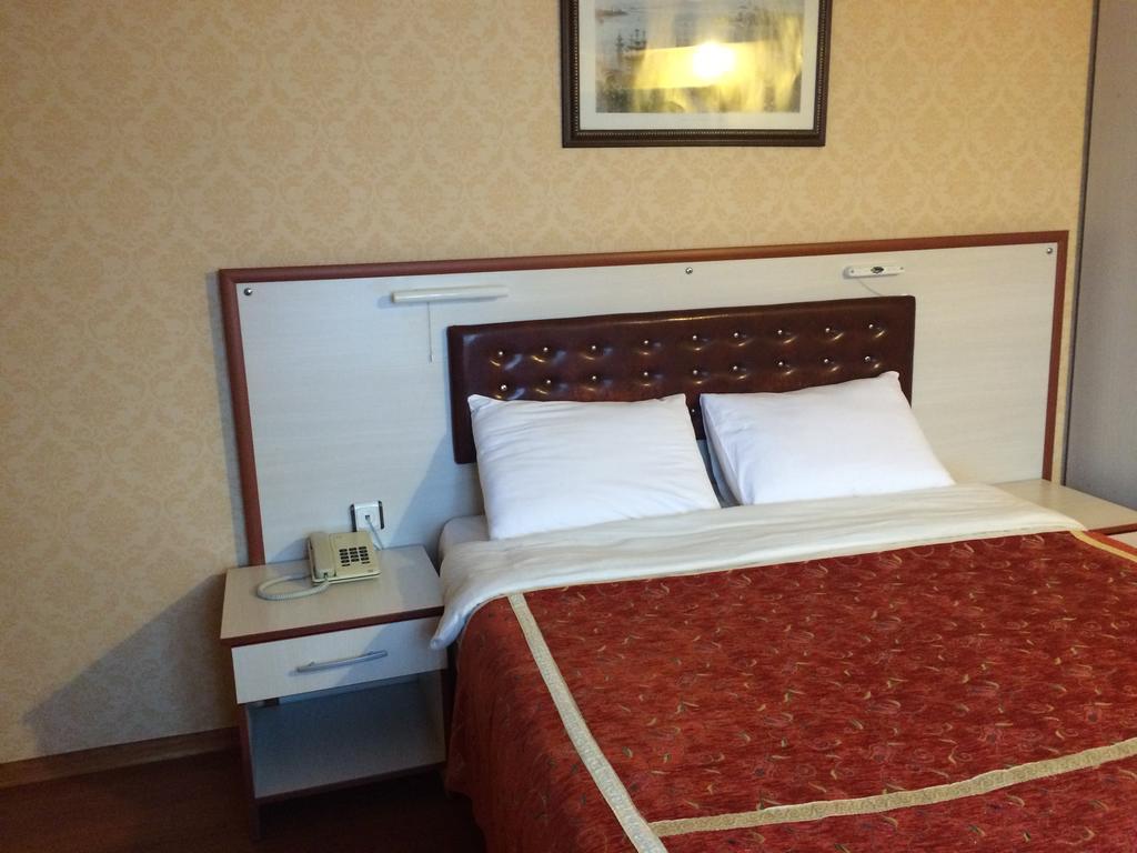 Tayhan Hotel อิสตันบูล ภายนอก รูปภาพ