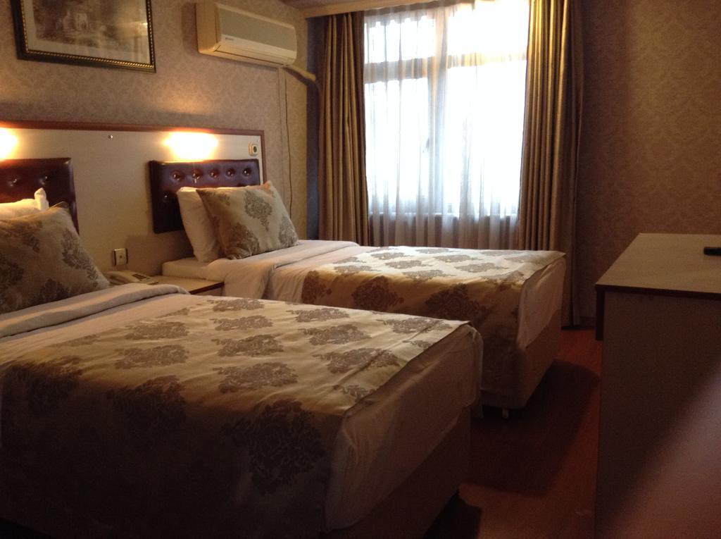 Tayhan Hotel อิสตันบูล ภายนอก รูปภาพ